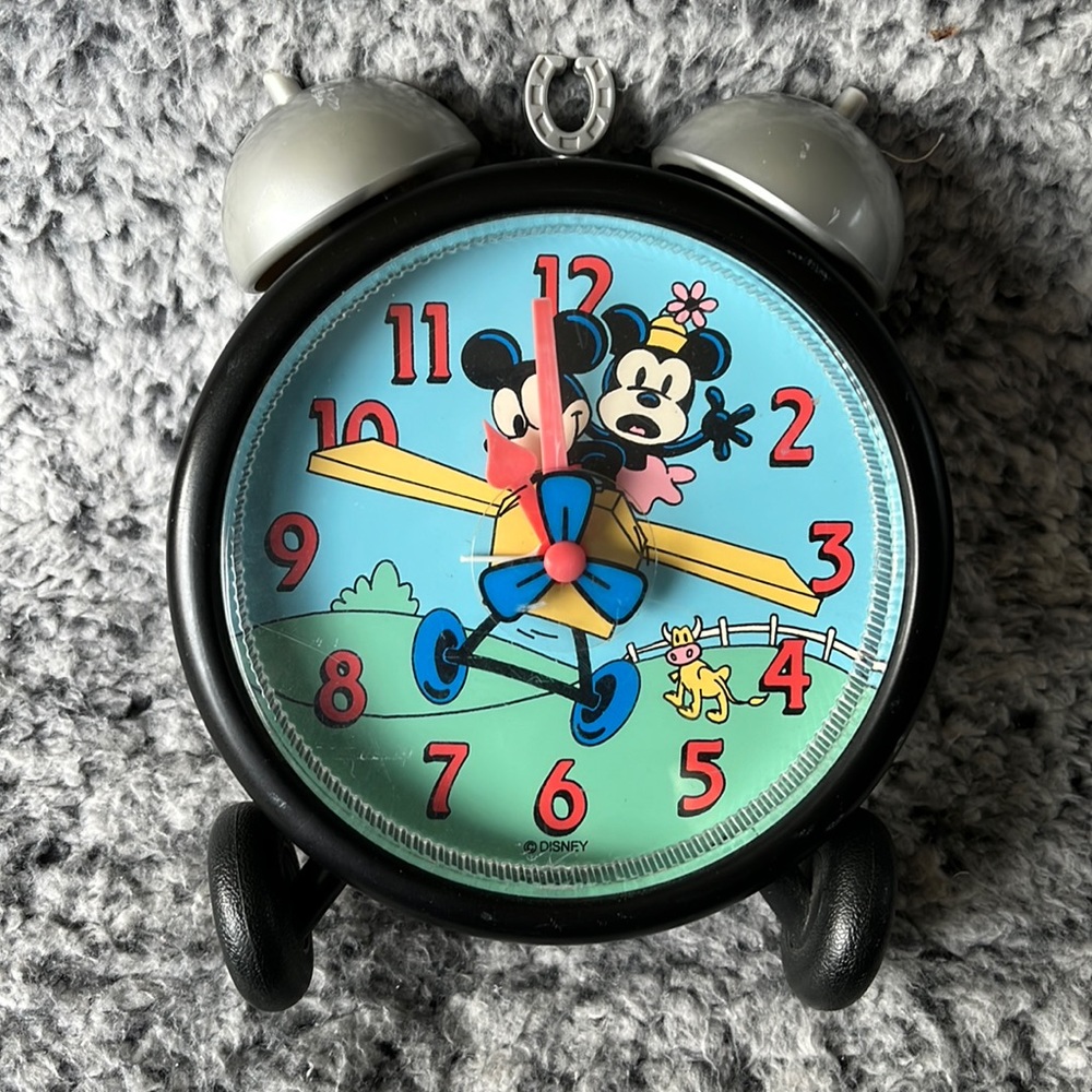 Vintage Mickey and Minnie Mouse Plane Crazy alarm clock